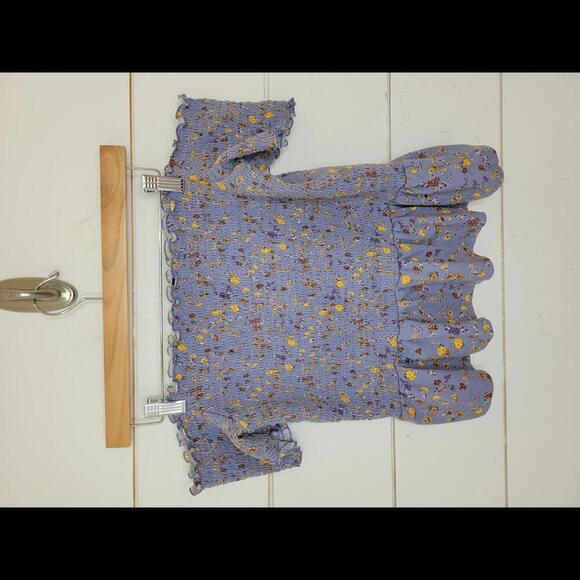 American Eagle Outfitters large blue with burgundy & yellow floral crop top - Picture 1 of 4